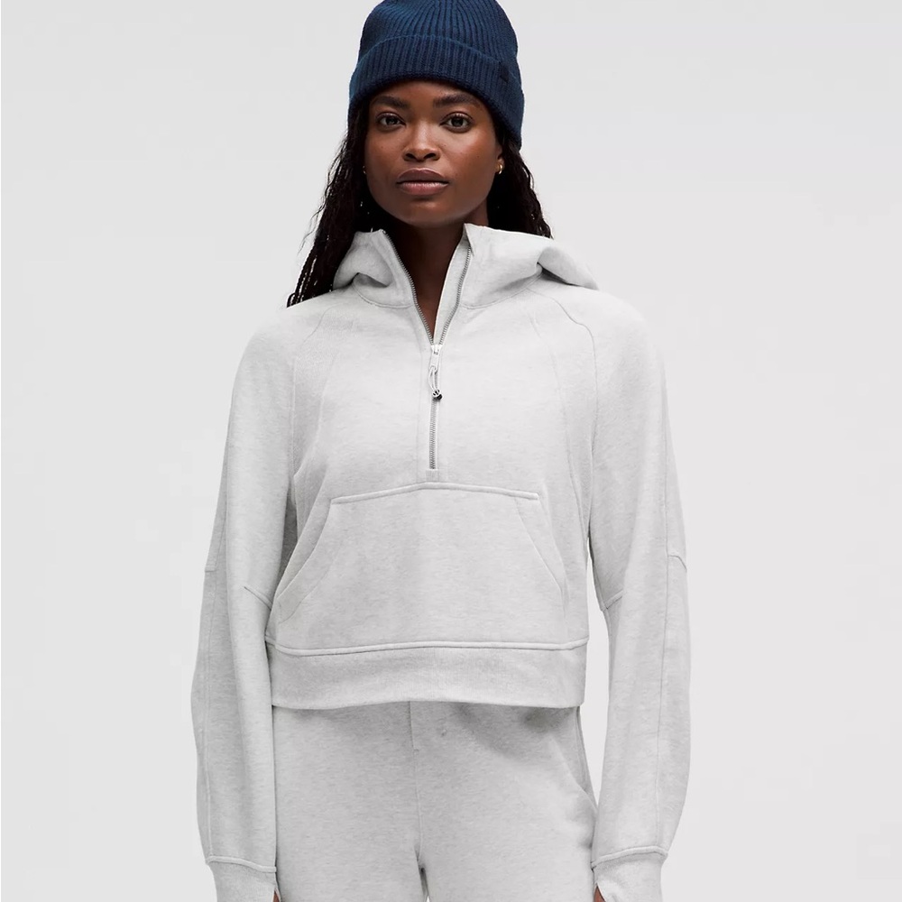 Lululemen Scuba cropped half zip with hoop